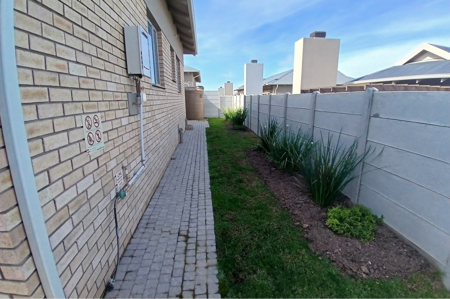 3 Bedroom Property for Sale in Mooikloof Country Estate Western Cape